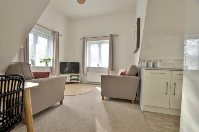 Lounge/Kitchen
