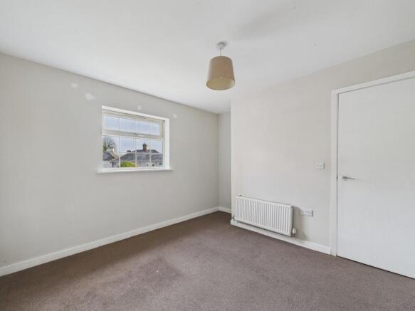 2 bed Apartment for sale Image 12
