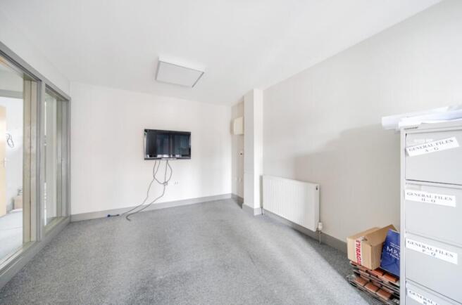 1349286-1-68b8daa6972ff