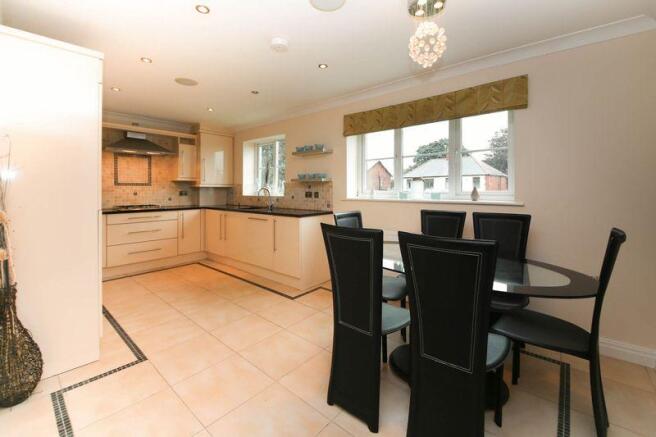 Kitchen Diner