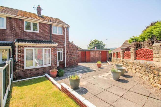3 bed Semi-Detached for sale Image 12