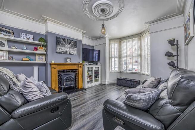 159 Dover Road, Baffins-PorticoMarketing-SoldBy-13