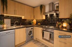 Flat 13, 33 Cruden House, Vernon Road, London E3 5HE