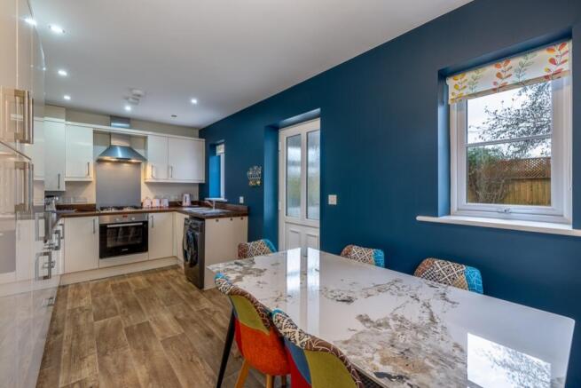 15 Belle Vue Close (Holbeach)-14