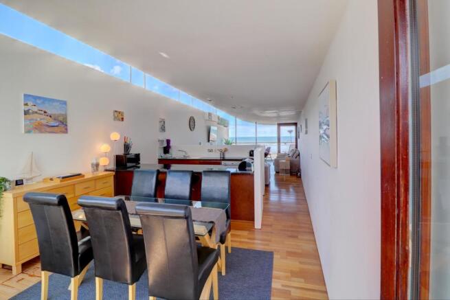 Open plan kitchen lounge diner.jpg