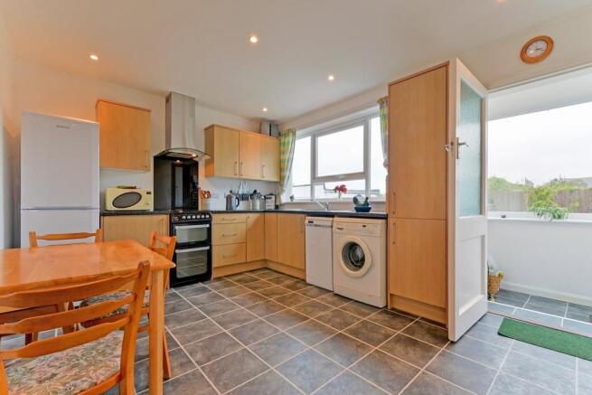 Kitchen/Breakfast Ro