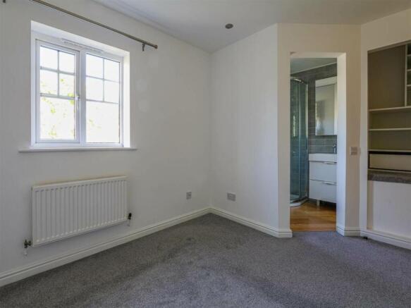 Bedroom 1 (1)