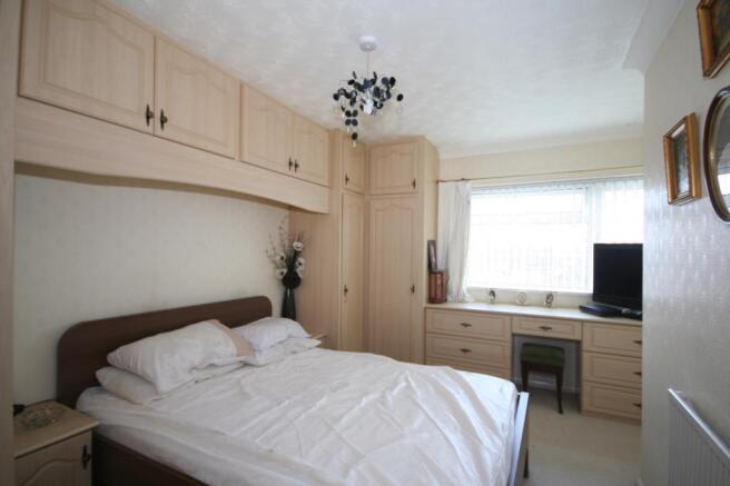 Bedroom 1 (Double)
