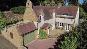 Olde Church House, Creaton Road, Teeton NN6 8LH