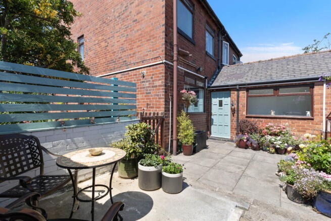 2 bed Semi-Detached for sale Image 4