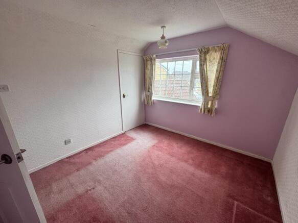 3 bed Semi-Detached for sale Image 8