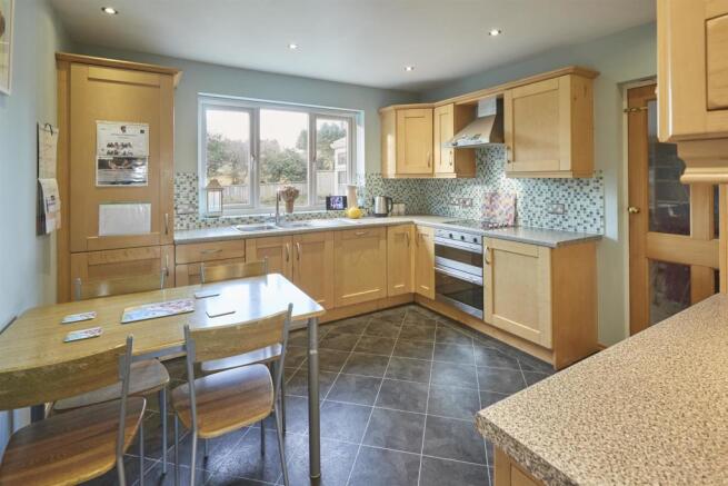 Residential-46-the-fairway-saltburn_208.jpg