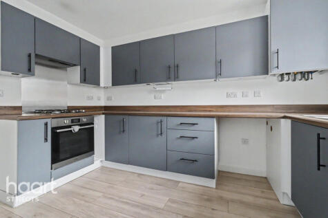 Heathcote Crescent, Huntingdon