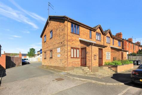 NN10, Kings Road, Rushden