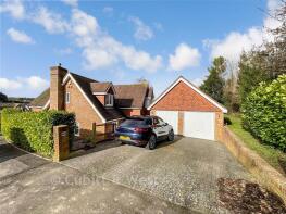 1 Elm Croft, Elm Rise, Worthing BN14 0UP