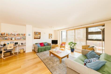 Deanery Road | City Centre