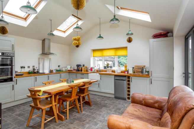Kitchen Diner