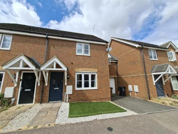 2 Thompson Close
