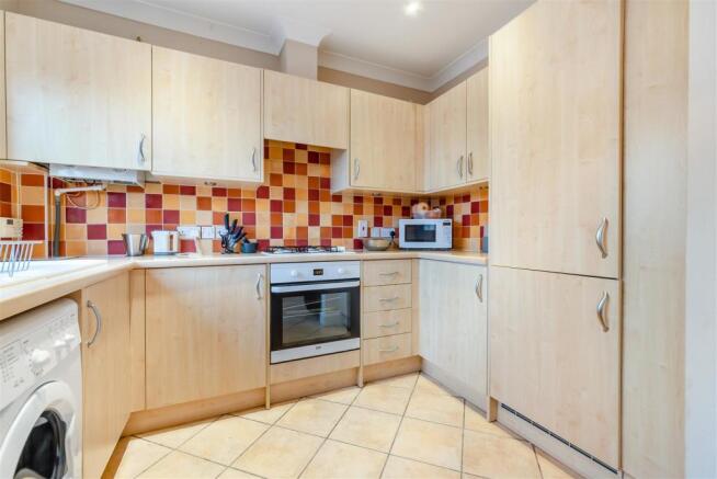 KITCHEN MAIN.jpg