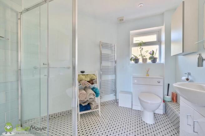 Shower Room Bedroom One