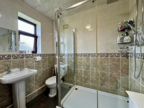 3 bed Detached for sale Image 7