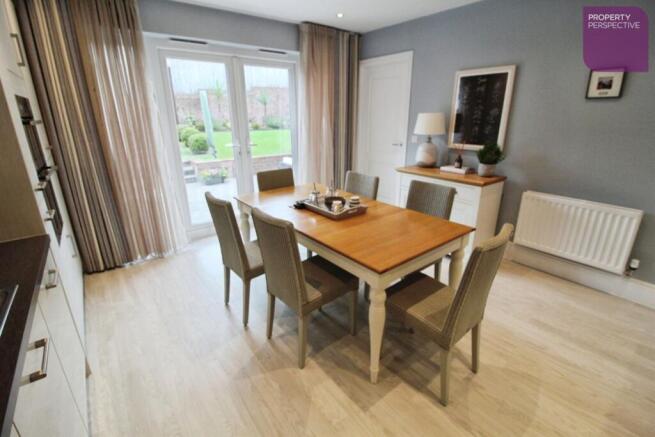 4 bed Detached for sale Image 5