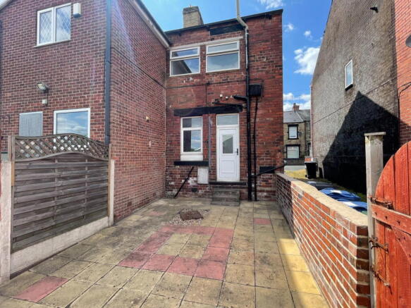 2 bed Semi-Detached for sale Image 12