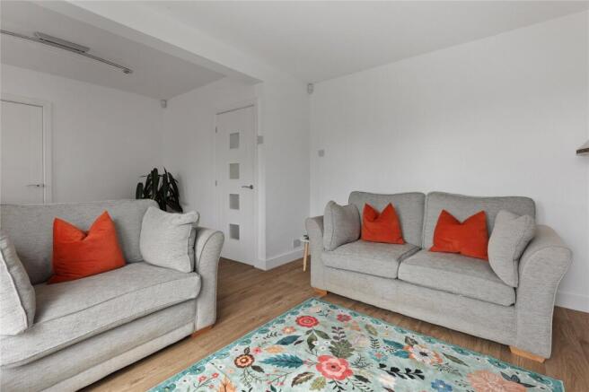 4 bed Semi-Detached for sale Image 7