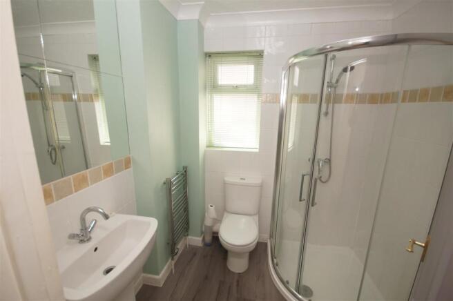 Shower Room.JPG