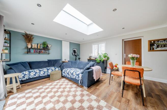 1447332-14-69df99d1632b8