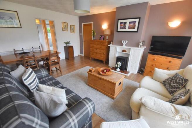 9 - 2025-11-10T122330.791.jpg