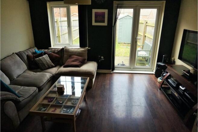 Lounge/Dining Room