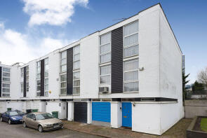 17, Briary Close, London NW3 3JZ