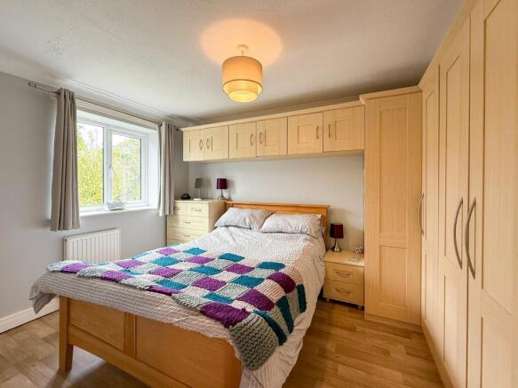 4 bed Detached for sale Image 12