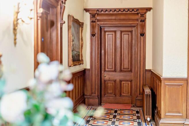 2 bed Flat for sale Image 8