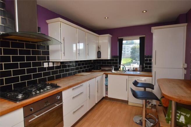 Kitchen/Breakfast Rm