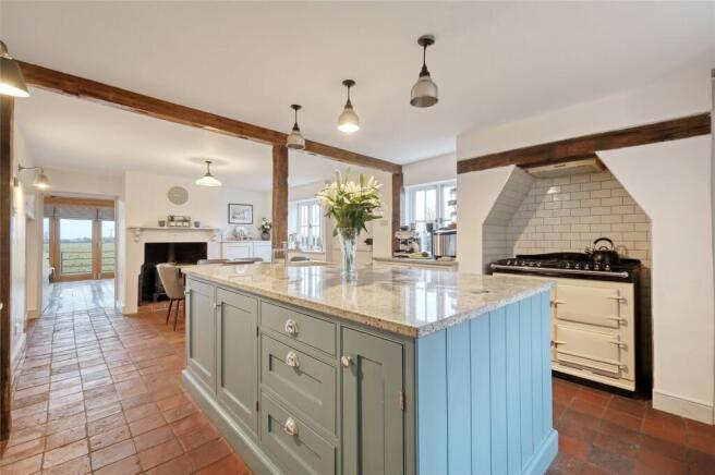 Kitchen/Dining Room
