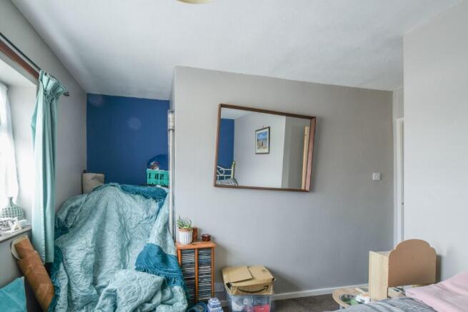 3 bed Terraced for sale Image 11