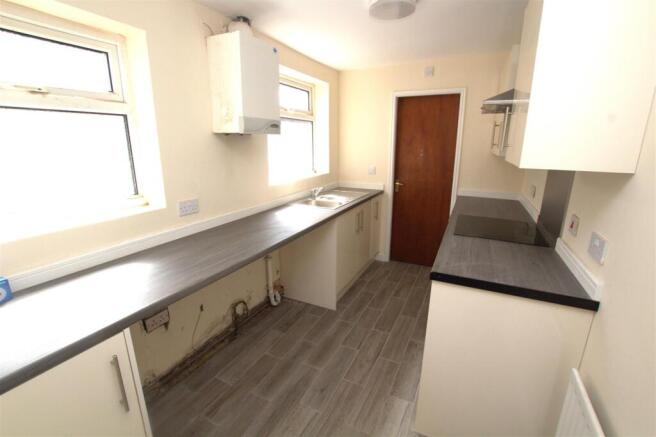 kitchen .jpg
