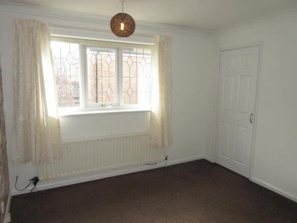 DOUBLE BEDROOM 1
