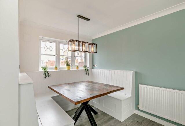 Dining Room & Snug