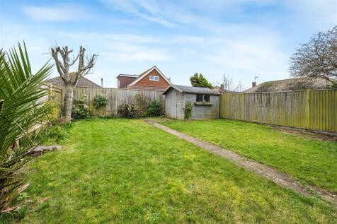 Friars Avenue, Peacehaven
