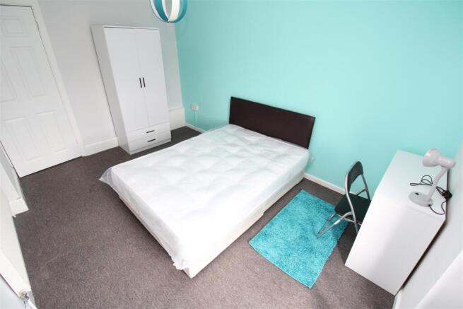 Room 1.jpg