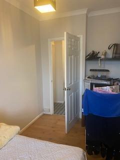 BEDROOM 2 (FRONT)