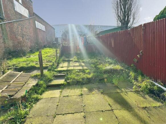 2 bed Terraced for sale Image 10