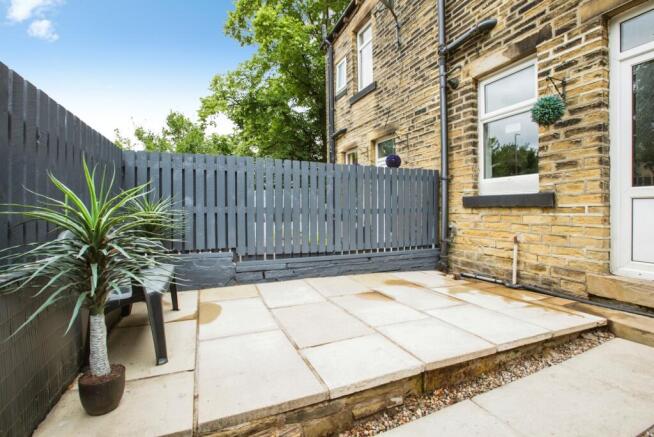 2 bed Terraced for sale Image 7
