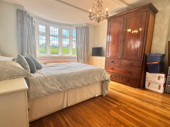 bedroom 2a