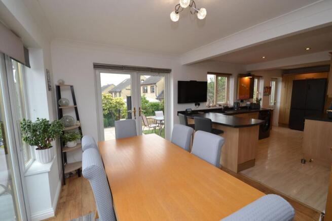 3 bed Detached for sale Image 10