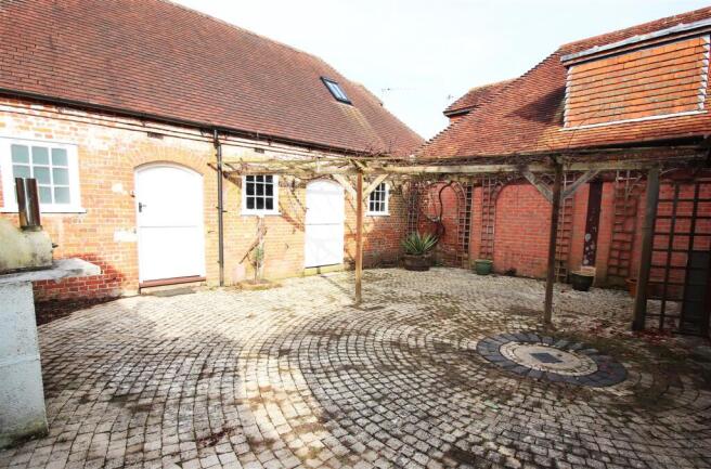 Courtyard.jpg