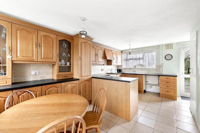 Kitchen / Dining Room